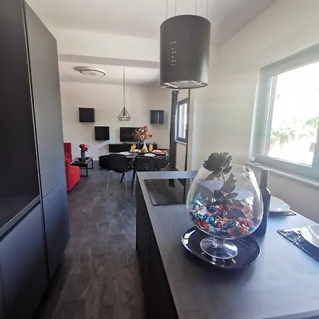 Oasis In The Near Amfiteatar,free Parking And Free Wi-fi Апартаменты *