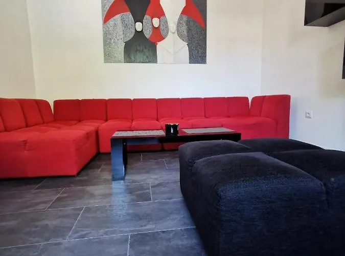 Apartman Oasis In The Near Amfiteatar,free Parking And Free Wi-fi *