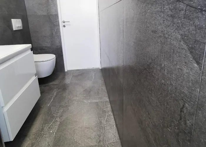 Appartamento Oasis In The Near Amfiteatar,free Parking And Free Wi-fi *