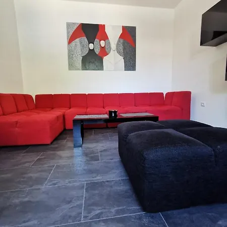 Daire Oasis In The Near Amfiteatar,free Parking And Free Wi-fi *