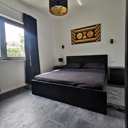 Oasis In The Near Amfiteatar,free Parking And Free Wi-fi *